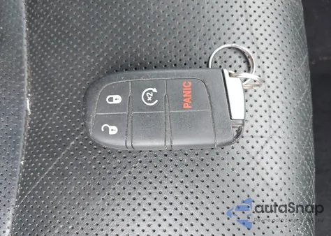 2015 Dodge Journey R/T z USA, uszkodzony, nr VIN 3C4PDDEG8FT740536